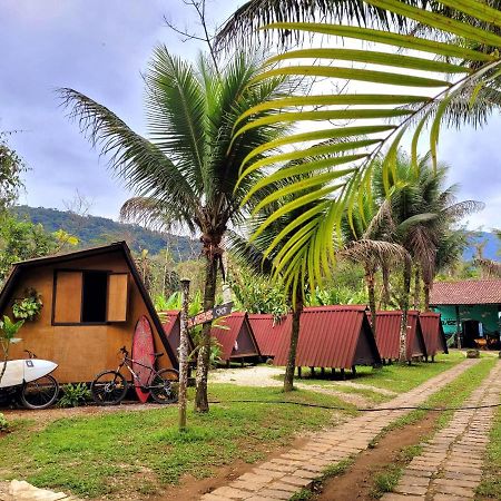 Base Camp, Guest House, Surf House , Itamambuca, Убатуба Экстерьер фото