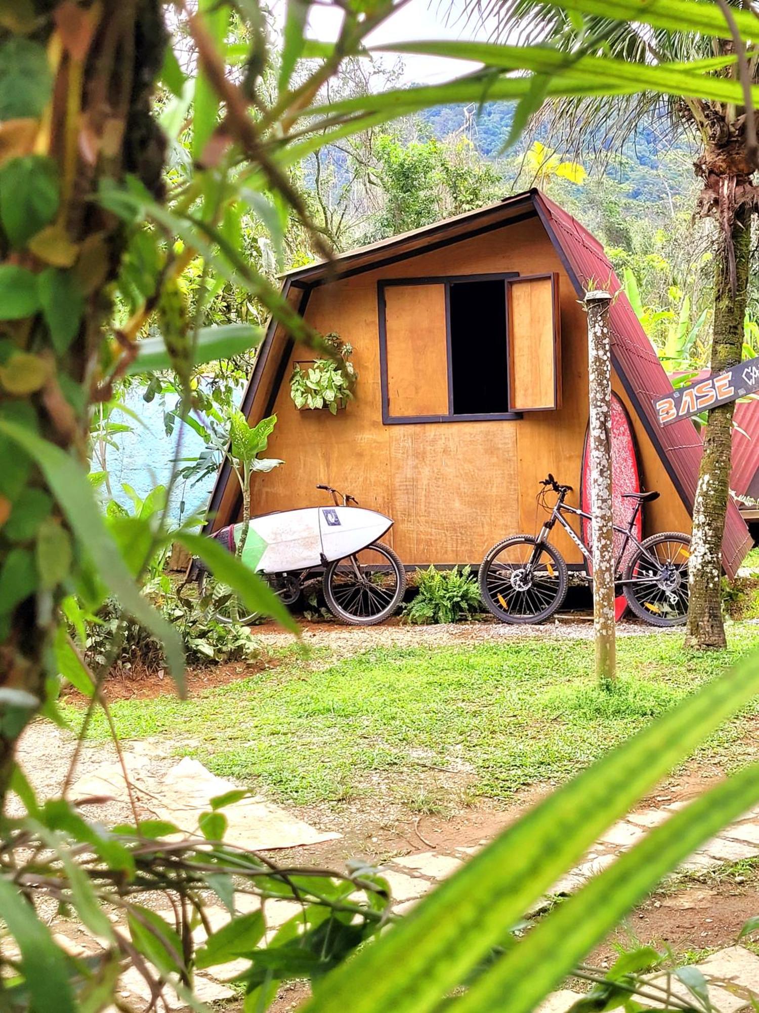 Base Camp, Guest House, Surf House , Itamambuca, Убатуба Экстерьер фото